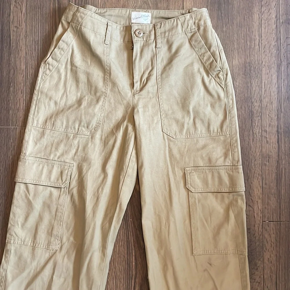 Universal Thread | Tan Cargo Utility Pants - Picture 3 of 9